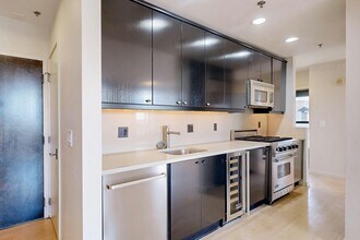 755 Boylston St, Unit 604 in Boston, MA - Foto de edificio - Building Photo