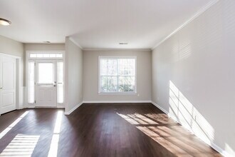 3302 Southerland Ct in Douglasville, GA - Building Photo - Building Photo