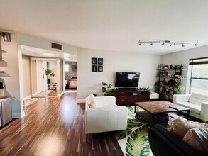4718 NW 22nd St, Unit 4718 in Coconut Creek, FL - Foto de edificio - Building Photo