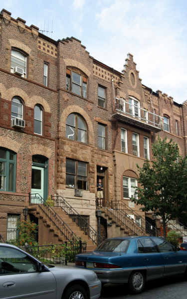 625 Carrol St in Brooklyn, NY - Building Photo