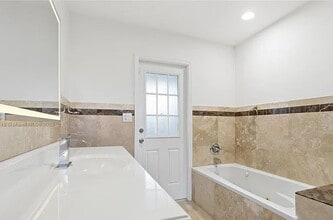 11399 SW 108th Ave in Miami, FL - Building Photo - Building Photo