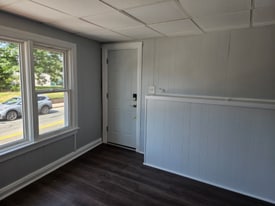 1971 Smith St in North Providence, RI - Building Photo