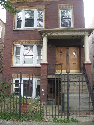 3231 N Hamlin Ave in Chicago, IL - Building Photo