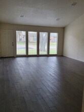 320 Towne House Ln in Richardson, TX - Building Photo - Building Photo