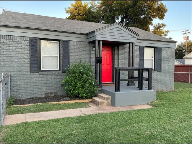 400 N Marshall Dr in Midwest City, OK - Building Photo - Building Photo