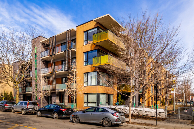 Platopolis A in Montréal, QC - Building Photo - Primary Photo