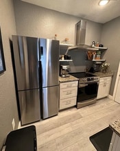 5525 Pga Blvd in Orlando, FL - Foto de edificio - Building Photo