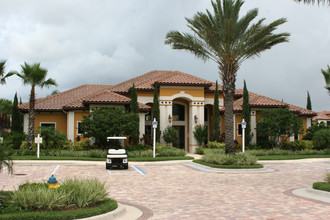 Serenata in Sarasota, FL - Building Photo - Building Photo