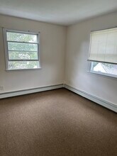 40 Jackson Ave in Mineola, NY - Building Photo - Building Photo