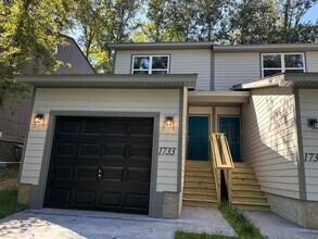 1733 Beechwood Cir S in Tallahassee, FL - Building Photo - Building Photo