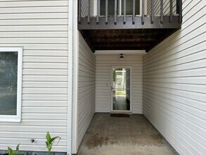 5689 Brandon Blvd in Virginia Beach, VA - Building Photo - Building Photo