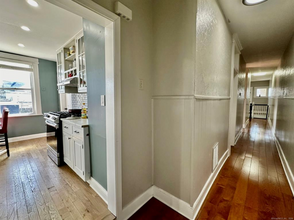 165 Spring St-Unit -2 in Bridgeport, CT - Building Photo - Building Photo
