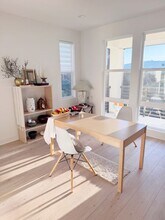 14789 sierra Wy in San Diego, CA - Building Photo - Building Photo