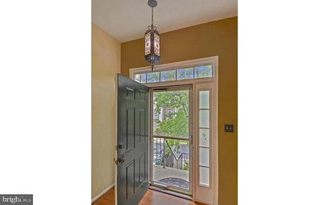 46879 Trumpet Cir in Sterling, VA - Building Photo - Building Photo