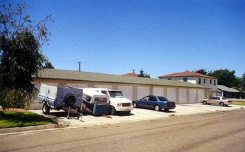 403-409 W Hickory Ave in Lompoc, CA - Building Photo - Other