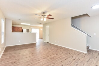 2803 Creekbend Dr in Nashville, TN - Building Photo - Building Photo