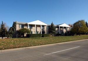 Plaza East Apartments in Fraser, MI - Building Photo