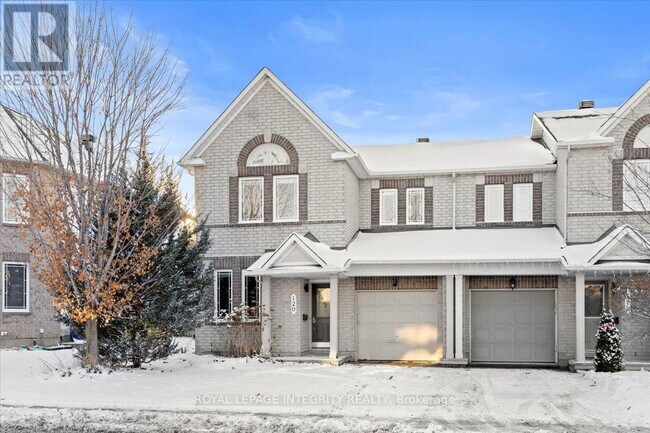 120 Grovemont Dr in Ottawa, ON - Building Photo - Building Photo