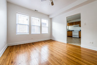 8000 S Paulina in Chicago, IL - Building Photo - Building Photo