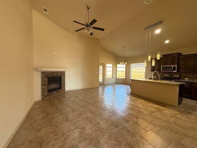 619 Victory Pkwy in Midland, TX - Building Photo - Building Photo