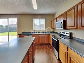 11484 Brian Lakes Dr N in Jacksonville, FL - Foto de edificio - Building Photo