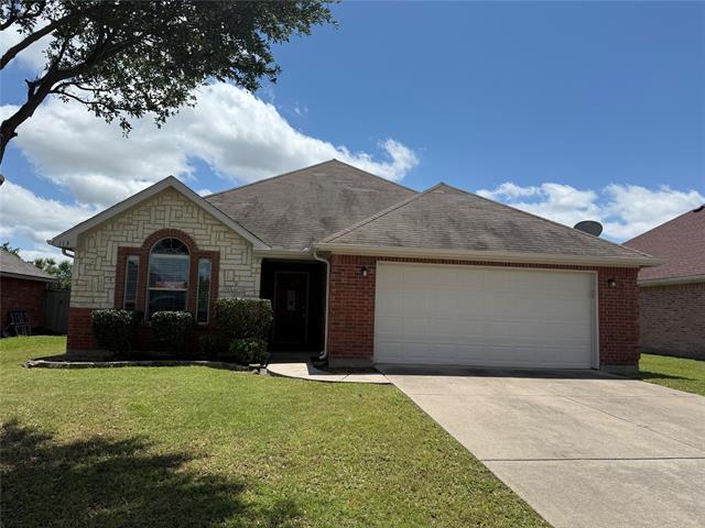 113 Magnolia St in Anna, TX - Building Photo