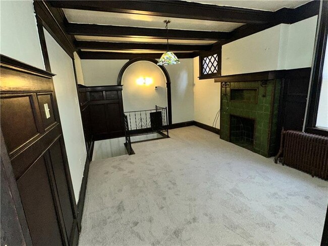 1663 Suburban Ave in Pittsburgh, PA - Building Photo - Building Photo