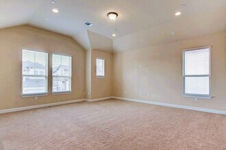 3240 W Whitestone Blvd in Cedar Park, TX - Building Photo - Building Photo