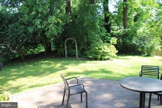 7310 Durbin Terrace in Bethesda, MD - Building Photo - Building Photo