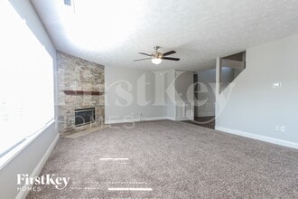 6009 Copeland Lakes Dr in Indianapolis, IN - Building Photo - Building Photo