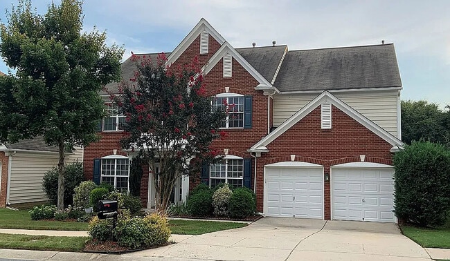 Room in House on Arbor Vista Dr in Charlotte, NC - Building Photo - Building Photo