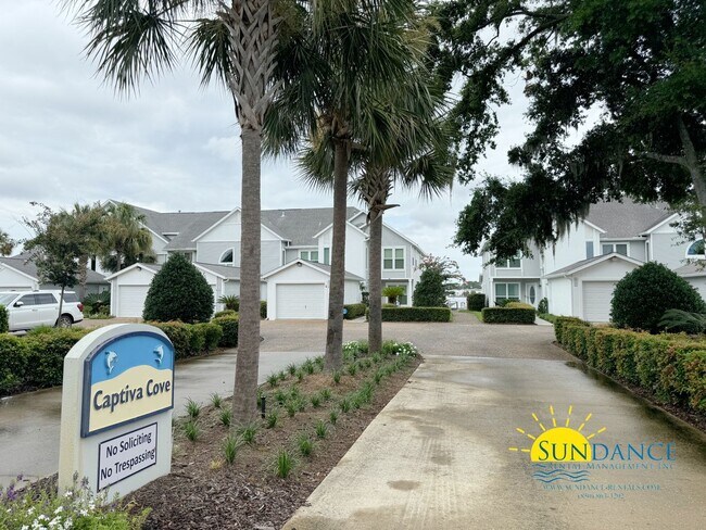 12 Lucille St in Fort Walton Beach, FL - Foto de edificio - Building Photo