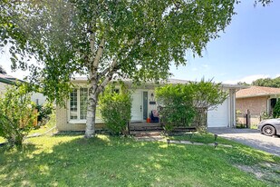 628 Wilson Rd N in Oshawa, ON - Building Photo