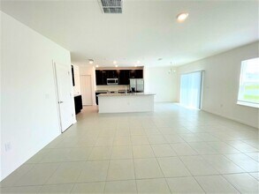 4519 Birdsong Dr in Rubonia, FL - Building Photo - Building Photo