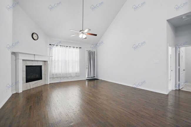 3744 Evergreen Ridge Rd in Fort Worth, TX - Building Photo - Building Photo