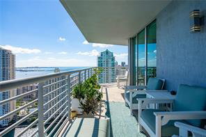 387 Biscayne Blvd in Miami, FL - Building Photo - Building Photo