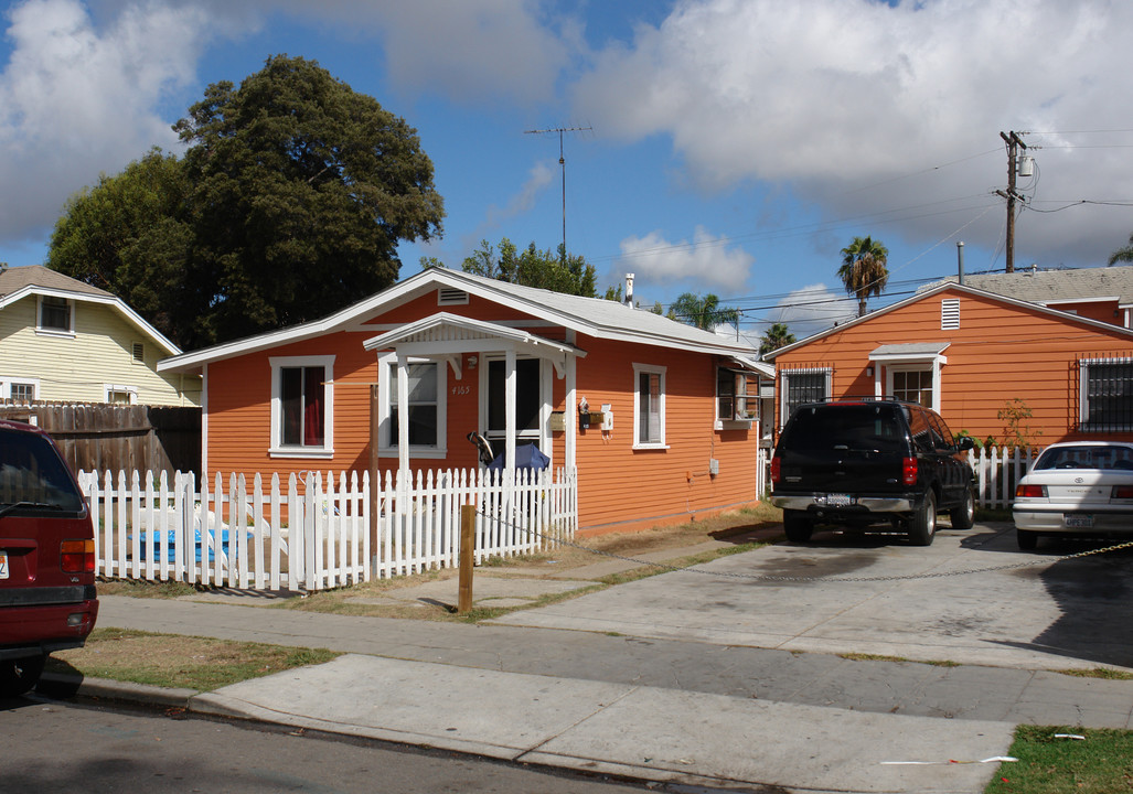 4161-4165 Chamoune Ave in San Diego, CA - Building Photo