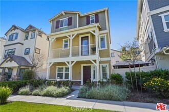 9110 Ballard Dr in Los Angeles, CA - Foto de edificio - Building Photo