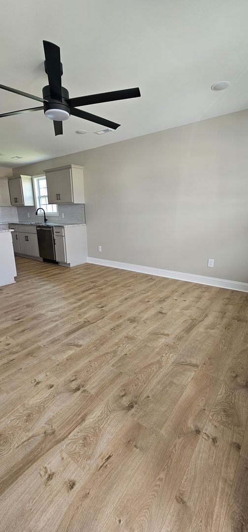 2220 Remington Ct in Greenville, NC - Building Photo - Building Photo