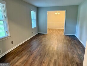 110 Marilyn Dr E in Fayetteville, GA - Building Photo - Building Photo