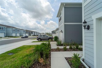2563 Winsome Wy in Davenport, FL - Building Photo - Building Photo