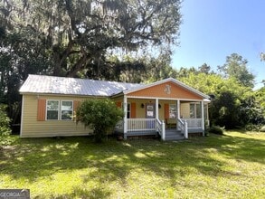 402 Wheeler St in St. Marys, GA - Building Photo - Building Photo