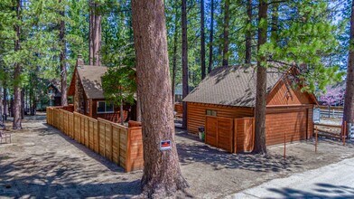 39383 Moab Ln in Big Bear Lake, CA - Building Photo - Building Photo