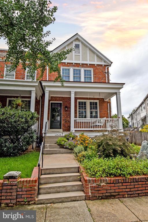 2426 Observatory Pl NW in Washington, DC - Building Photo - Building Photo