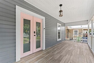 1308 E Osborne Ave in Tampa, FL - Building Photo - Building Photo