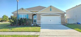 3383 Hammond Pt in Sanford, FL - Building Photo