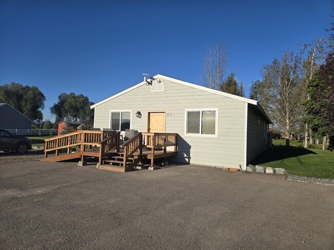 property at 889 Capistrano NW