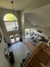 6 Kara Ct in Centereach, NY - Foto de edificio - Building Photo