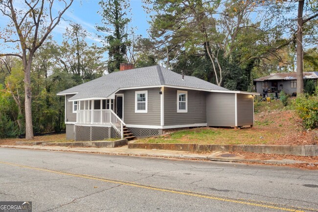 452 Forest Ave in Macon, GA - Building Photo - Building Photo