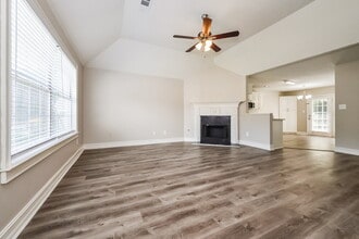 519 Brookstone Way in Stockbridge, GA - Building Photo - Building Photo